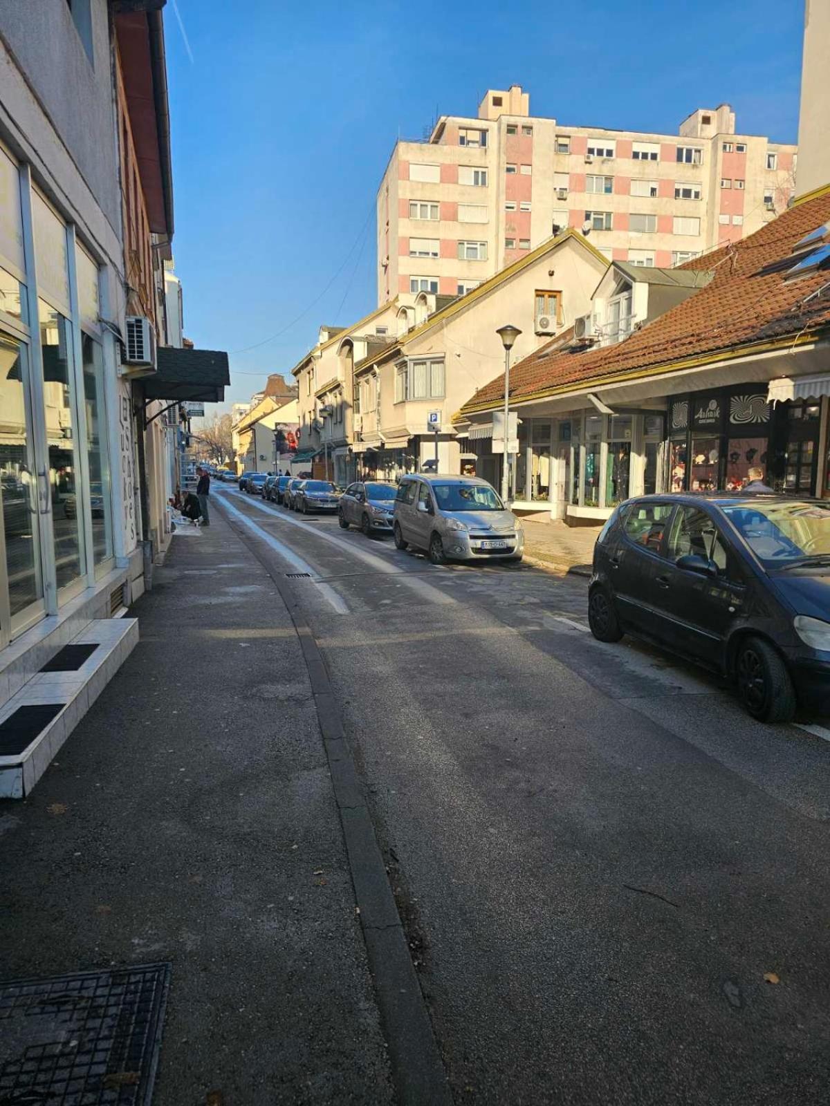 Apartman Centar Bulevar Ex Sa Garazom Banja Luka Luaran gambar